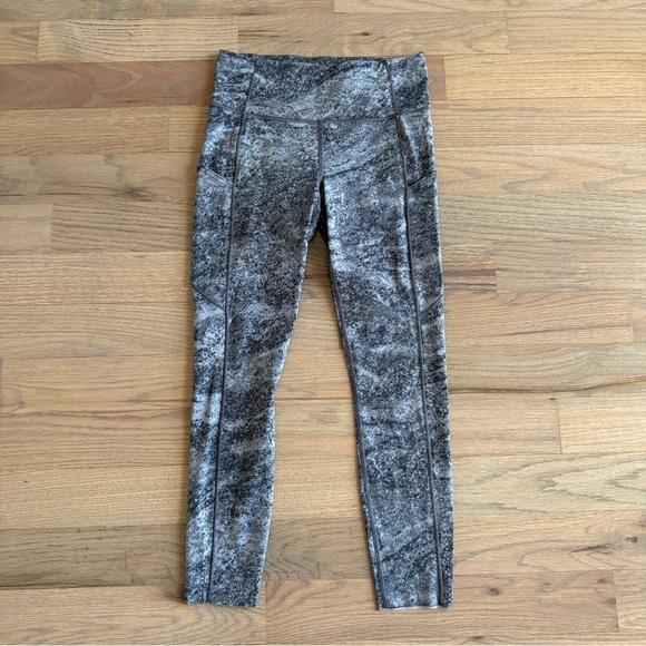 Lululemon Fast & Free Tight 7/8 II Nulux 8 - Picture 5 of 10